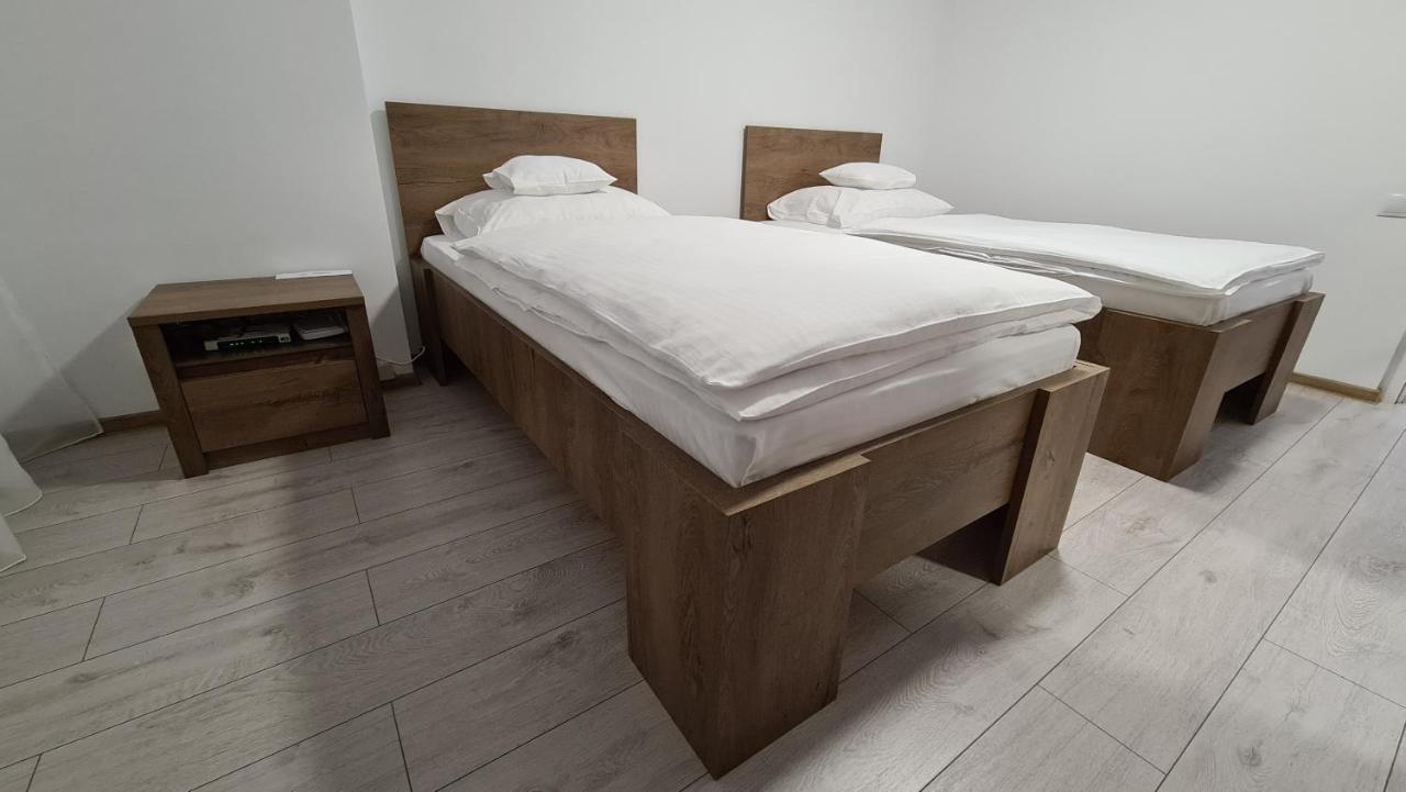 Apartament Sorina Maria Apartment Deva Ngoại thất bức ảnh