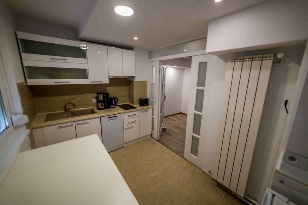 Apartament Sorina Maria Apartment Deva Ngoại thất bức ảnh