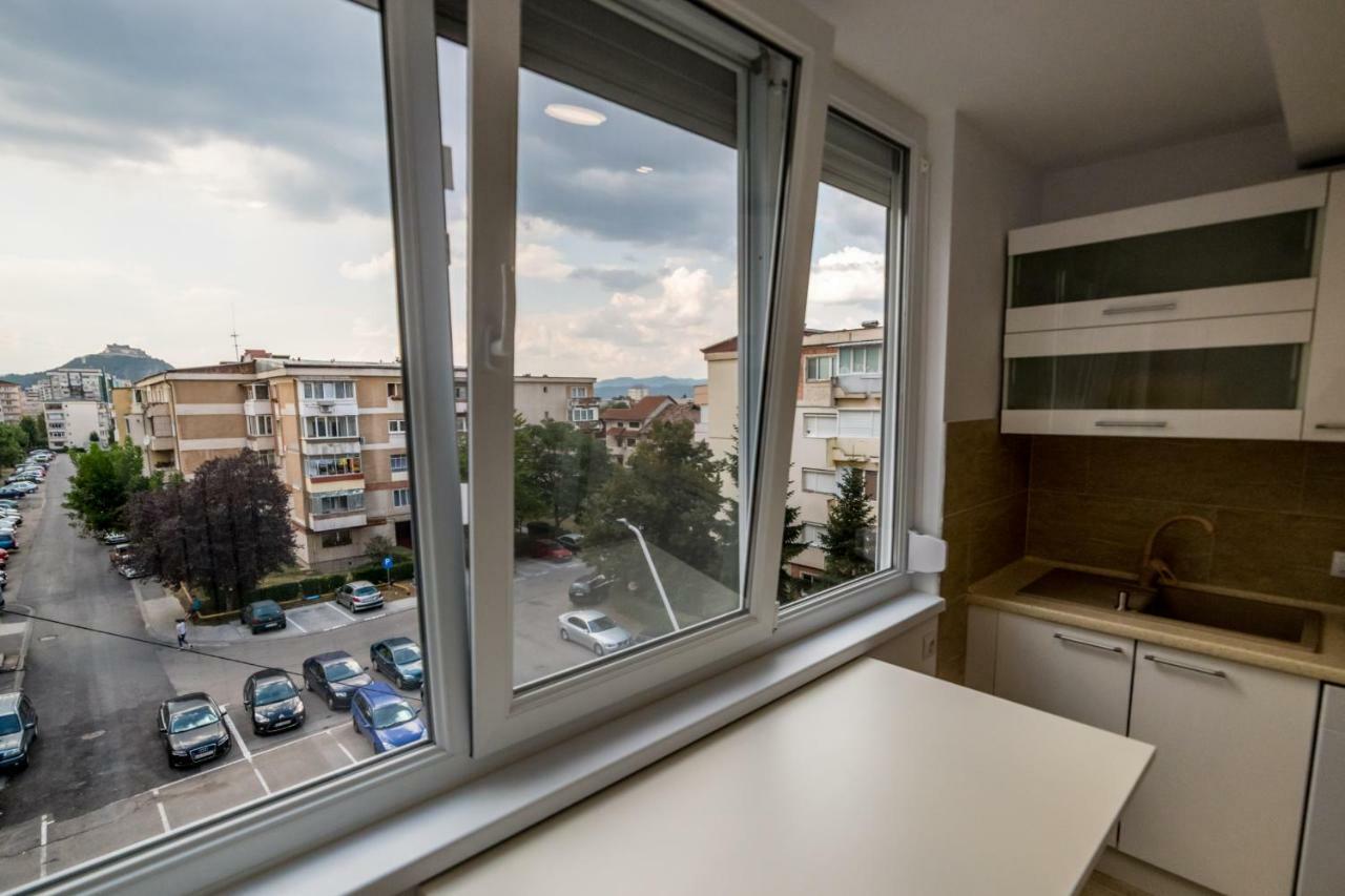 Apartament Sorina Maria Apartment Deva Ngoại thất bức ảnh